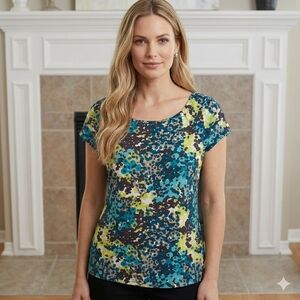 Scoop Neck Short Sleeve Top in Teal Multi Floral Print